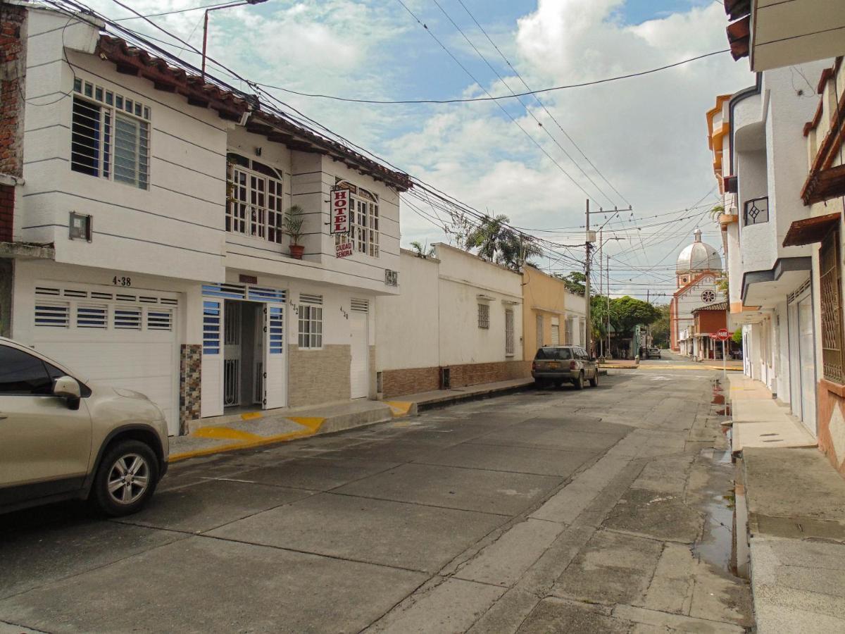 Hotel Ciudad Senora ブガ エクステリア 写真