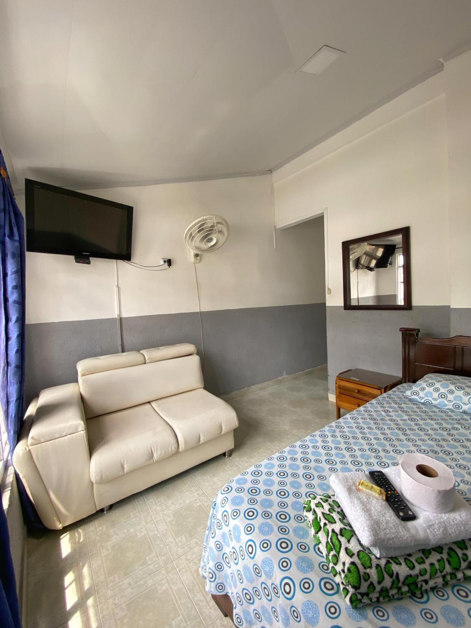 Hotel Ciudad Senora ブガ エクステリア 写真